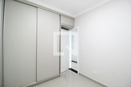 Quarto 1 de apartamento para alugar com 3 quartos, 114m² em Jardim Botânico, Uberlândia