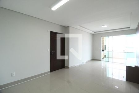 Sala de apartamento para alugar com 3 quartos, 114m² em Jardim Botânico, Uberlândia