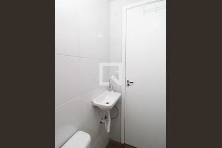 Banheiro de casa de condomínio para alugar com 1 quarto, 25m² em Vila Amalia (zona Norte), São Paulo