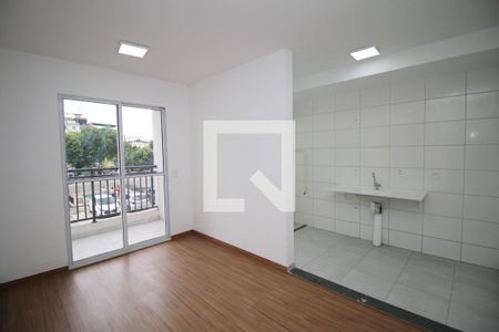 Sala de apartamento para alugar com 2 quartos, 43m² em Vista Alegre, Rio de Janeiro