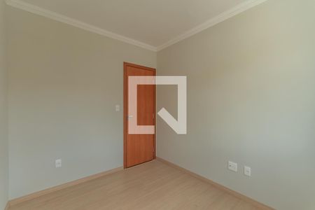 Quarto de apartamento à venda com 2 quartos, 60m² em Letícia, Belo Horizonte