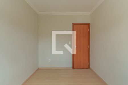 Quarto de apartamento à venda com 2 quartos, 60m² em Letícia, Belo Horizonte