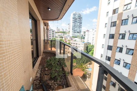 Varanda de apartamento à venda com 3 quartos, 213m² em Vila Mariana, São Paulo