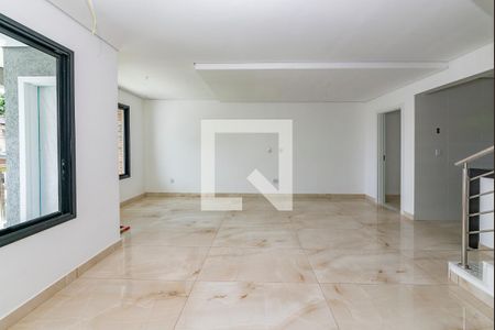 Sala de casa à venda com 3 quartos, 170m² em Cabral, Contagem