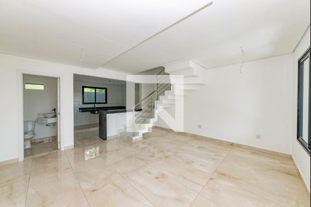 Sala de casa à venda com 3 quartos, 170m² em Cabral, Contagem