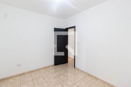 Quarto 2 de casa para alugar com 3 quartos, 150m² em Vila Vitorio Mazzei, São Paulo