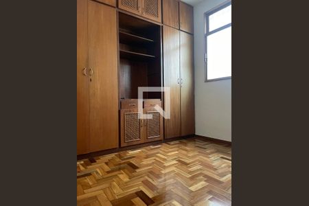 Quarto de apartamento para alugar com 3 quartos, 66m² em Jardim America, Belo Horizonte