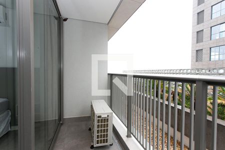 Varanda de kitnet/studio para alugar com 1 quarto, 35m² em Vila Gomes Cardim, São Paulo