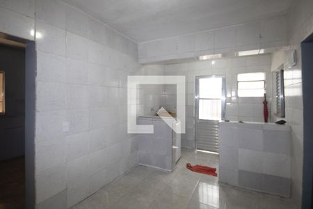 Sala de casa para alugar com 1 quarto, 50m² em Sítio do Piqueri, São Paulo