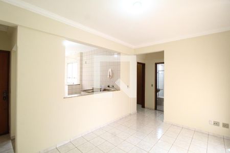 Sala de apartamento para alugar com 2 quartos, 50m² em Santa Mônica, Uberlândia