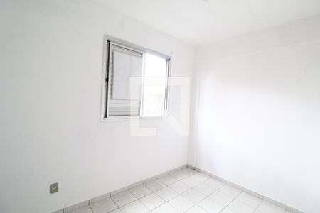 Quarto 1 de apartamento para alugar com 2 quartos, 50m² em Santa Mônica, Uberlândia