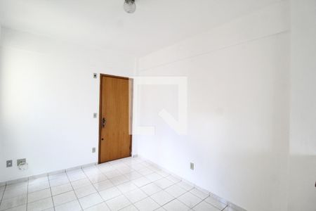 Sala de apartamento para alugar com 2 quartos, 50m² em Santa Mônica, Uberlândia