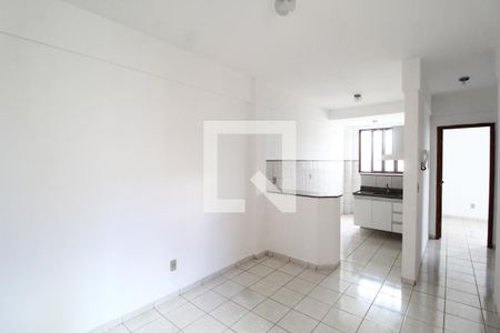 Sala de apartamento para alugar com 2 quartos, 50m² em Santa Mônica, Uberlândia