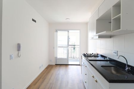 Cozinha  de apartamento para alugar com 1 quarto, 26m² em Tucuruvi, São Paulo