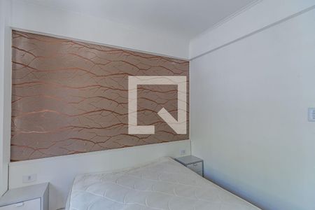 Quarto 1 de apartamento para alugar com 3 quartos, 68m² em Azenha, Porto Alegre