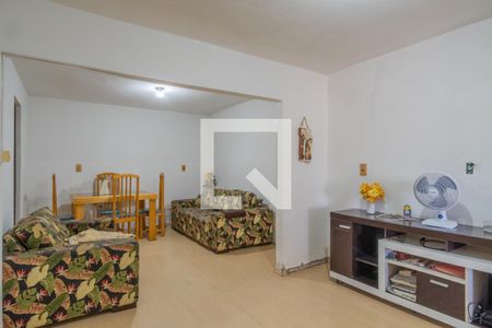 Casa à venda com 236m², 4 quartos e 2 vagas Casa à venda com 236m², 4 quartos e 2 vagasSala - Casa 2