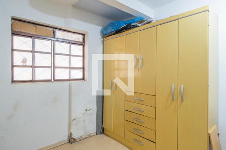 Casa à venda com 236m², 4 quartos e 2 vagas Casa à venda com 236m², 4 quartos e 2 vagasQuarto 1 - Casa 2