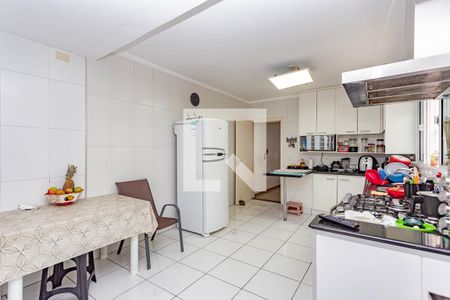 Cozinha de casa para alugar com 3 quartos, 250m² em Jardim Vergueiro (sacoma), São Paulo