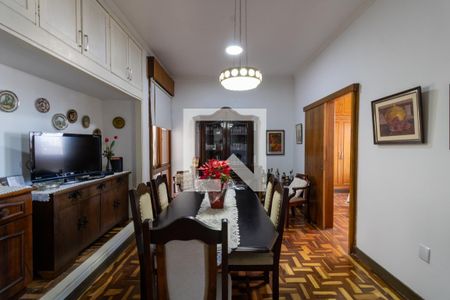 Sala de casa à venda com 3 quartos, 243m² em Menino Deus, Porto Alegre