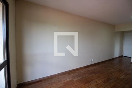 Sala de apartamento para alugar com 2 quartos, 57m² em Jardim Ester, São Paulo