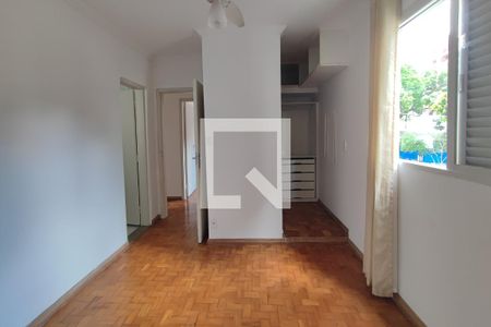 Quarto Suíte de apartamento para alugar com 2 quartos, 70m² em Vila Itapura, Campinas