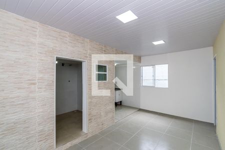 Sala de casa para alugar com 2 quartos, 82m² em Irajá, Rio de Janeiro