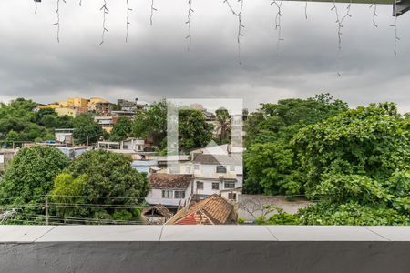 Vista do Quarto 1 de casa para alugar com 2 quartos, 82m² em Irajá, Rio de Janeiro