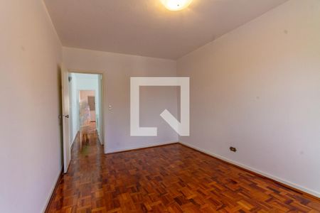 Quarto de casa para alugar com 3 quartos, 145m² em Vila Carrão, São Paulo