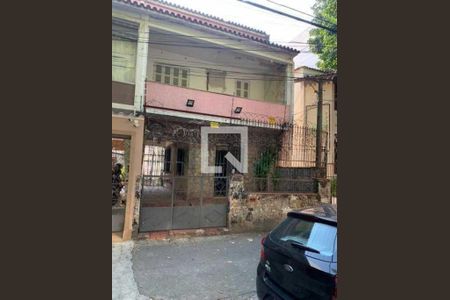 Casa à venda com 300m², 4 quartos e 4 vagas