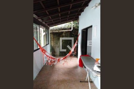 Casa à venda com 126m², 2 quartos e sem vaga