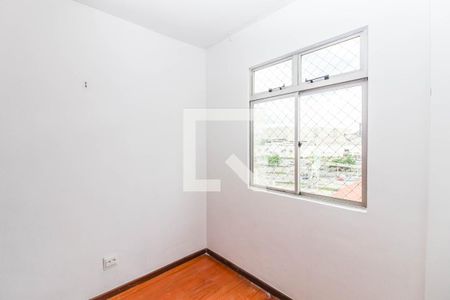 Apartamento à venda com 3 quartos, 70m² em Palmares, Belo Horizonte