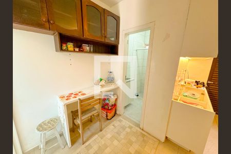 Sala/Cozinha de kitnet/studio para alugar com 1 quarto, 30m² em Cachoeira do Bom Jesus, Florianópolis