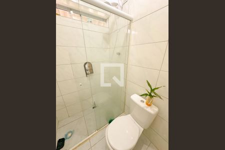 Banheiro de kitnet/studio para alugar com 1 quarto, 30m² em Cachoeira do Bom Jesus, Florianópolis