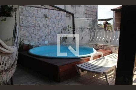 Casa de condomínio à venda com 90m², 2 quartos e 1 vaga