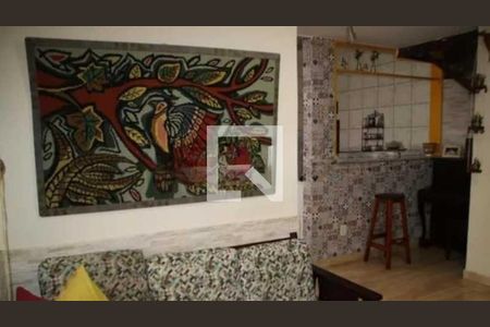 Casa de condomínio à venda com 90m², 2 quartos e 1 vaga