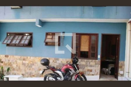 Casa de condomínio à venda com 90m², 2 quartos e 1 vaga