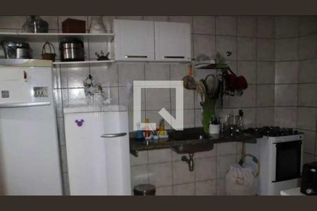 Casa de condomínio à venda com 90m², 2 quartos e 1 vaga