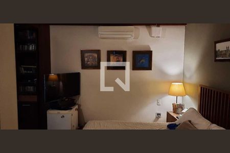 Casa à venda com 4 quartos, 320m² em Humaitá, Rio de Janeiro