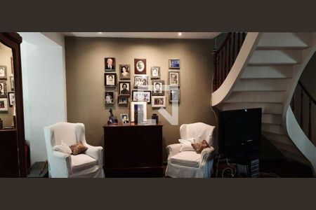 Casa à venda com 4 quartos, 320m² em Humaitá, Rio de Janeiro