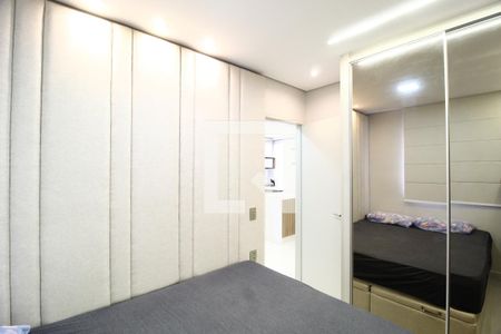 Quarto 1 de apartamento para alugar com 2 quartos, 45m² em Shopping Park, Uberlândia