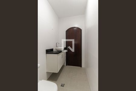 Casa à venda com 180m², 2 quartos e 3 vagas Casa à venda com 180m², 2 quartos e 3 vagasBanheiro