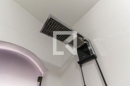 Casa à venda com 180m², 2 quartos e 3 vagas Casa à venda com 180m², 2 quartos e 3 vagasBanheiro