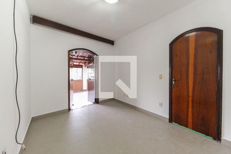 Casa à venda com 180m², 2 quartos e 3 vagas Casa à venda com 180m², 2 quartos e 3 vagasQuarto 2