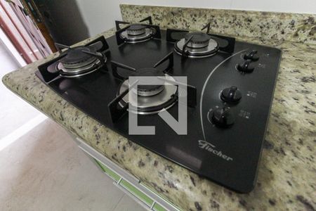 Casa à venda com 180m², 2 quartos e 3 vagas Casa à venda com 180m², 2 quartos e 3 vagasCozinha