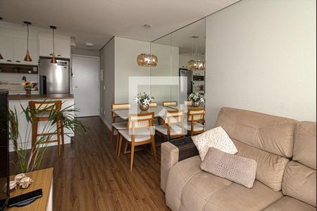 sala_3 de apartamento para alugar com 2 quartos, 49m² em Vila Gumercindo, São Paulo