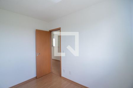 Quarto de apartamento à venda com 2 quartos, 40m² em Três Barras, Contagem