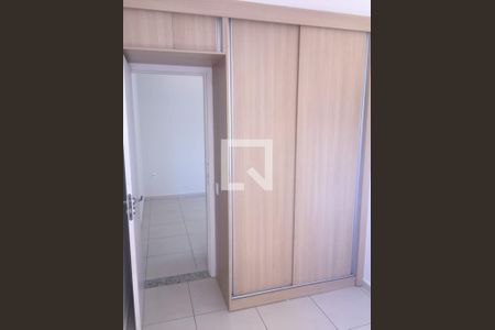 Quarto de apartamento para alugar com 3 quartos, 70m² em Conjunto California, Belo Horizonte