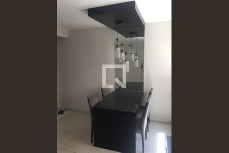 Sala de apartamento para alugar com 3 quartos, 70m² em Conjunto California, Belo Horizonte