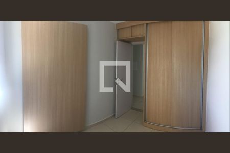 Quarto de apartamento para alugar com 3 quartos, 70m² em Conjunto California, Belo Horizonte