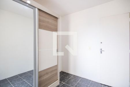 Quarto 1 de apartamento para alugar com 2 quartos, 44m² em Santa Maria, Osasco